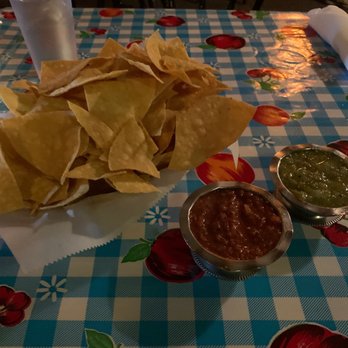 Chez Guevara - Chips and salsa...green and red delivered to the table when you sit down. - Tex-Mex Near Me - Knoxville, Tennessee