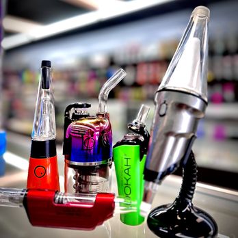 PIPE DREAMS - Updated May 2026 - 15 Photos - 209 West 53rd St, Davenport,  Iowa - Vape Shops - Phone Number - Yelp