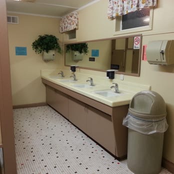 Amarillo KOA - Restroom - Campgrounds Near Me - Amarillo, Texas Amarillo KOA - Restroom - Campgrounds Near Me - Amarillo, Texas