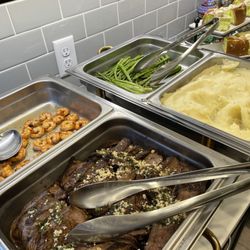 Smile More Meal Prep & Catering - Beef tenderloin, mashed potatoes, asparagus and grilled shrimp