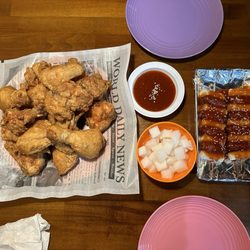 Cheogajip Chicken - Fried chicken with hot & spicy sauce on the side. Appetizer so-ddeok so-ddeok.