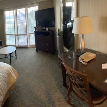 Monterey Bay Inn - Pano view of room - Hotels Near Me - Monterey, California Monterey Bay Inn - Pano view of room - Hotels Near Me - Monterey, California