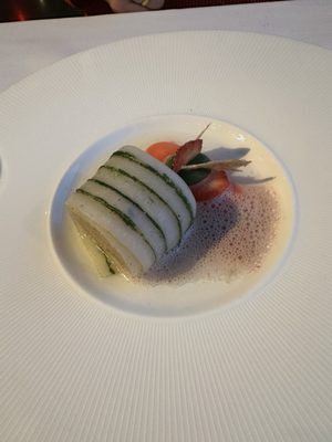 REM | Restaurant - Rooftop - Bar by null