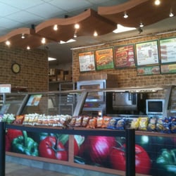 Sunnyslope Shopping Centre - Subway at 4511 Liberty Rd South