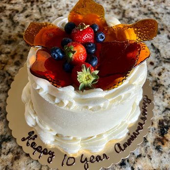 Chiffonos Bakery - Still the best wedding cake ever!!! Thank you Chiffonos - Bakeries Near Me - Fresno, California