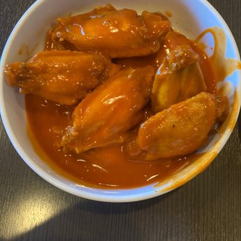Wings and Rings - 10 flats hot - Chicken Wings Near Me - Elizabethtown, Kentucky