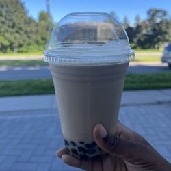 Coco’s Café & Creamery