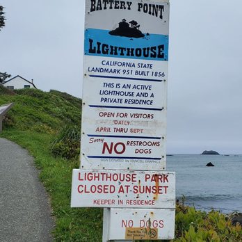 Battery Point Lighthouse - Landmarks & Historical Buildings Near Me - Crescent City, California