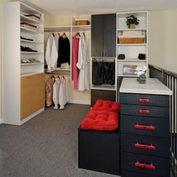 Smart Spaces - Functional closets for your clothes