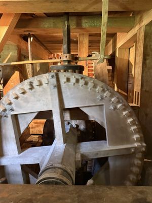 George Washington's Distillery & Gristmill by null