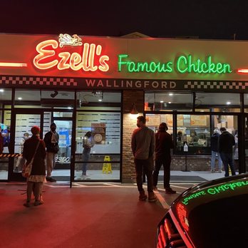 Ezell's Famous Chicken - Disorganized and confused line - Southern Near Me - Seattle, Washington Ezell's Famous Chicken - Disorganized and confused line - Southern Near Me - Seattle, Washington