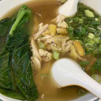 Walala Hand-Pulled Noodles - Shredded chicken noodle soup - Noodles Near Me - Orlando, Florida
