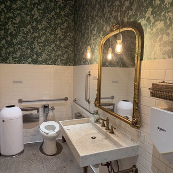 Wildflower - Really clean restroom - Sandwiches Near Me - Tempe, Arizona