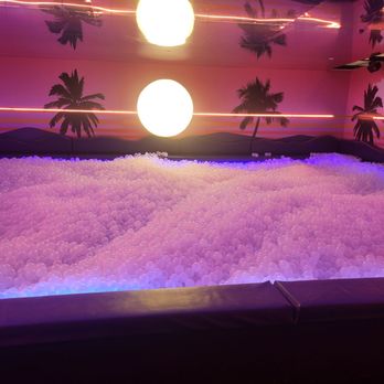 Dopamine Land - Ball pit room - Arts & Entertainment Near Me - Paramus, New Jersey