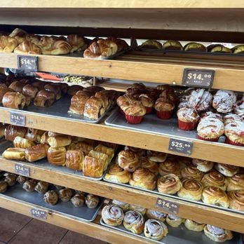 Panificadora Bahía - Bakeries Near Me - Ensenada, BCN