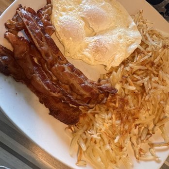 Teddy's Diner - Over easy eggs - Breakfast & Brunch Near Me - Elk Grove Village, Illinois Teddy's Diner - Over easy eggs - Breakfast & Brunch Near Me - Elk Grove Village, Illinois