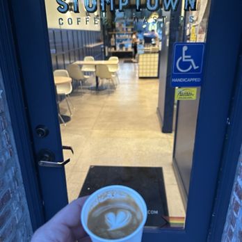 Stumptown Coffee Roasters - Macchiato latte art - Coffee & Tea Near Me - Pasadena, California