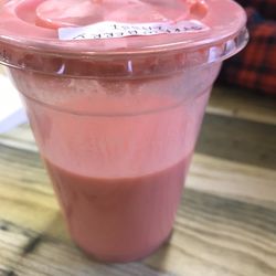 Bomy's Authentic Indian Cuisine - Strawberry smoothie so perfect and light.