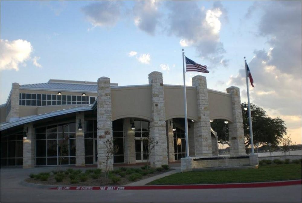 LAKE CONFERENCE CENTER Venues & Event Spaces 621 E Pearl St