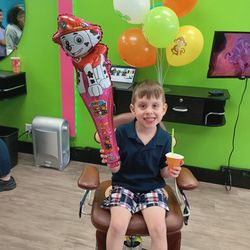 Magic Mirror Kids Salon