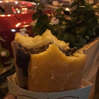 Firecakes Donuts - Bakeries Near Me - Chicago, Illinois