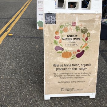 Downtown Berkeley Farmers' Market - Entrance sandwich board - Farmers Market Near Me - Berkeley, California Downtown Berkeley Farmers' Market - Entrance sandwich board - Farmers Market Near Me - Berkeley, California