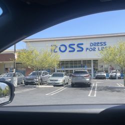 Ross Dress for Less - In the Ralph's shopping area