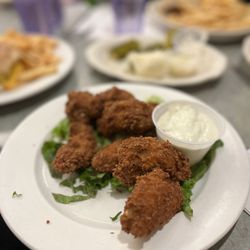 Court Square Diner - Jumbo Buffalo Wings | Instagram: GaoGirlsGrubbin