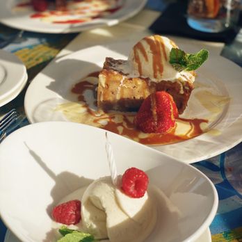 Geoffrey's Malibu - Birthday Ice Cream & Warm Brioche Bread Pudding - Seafood Near Me - Malibu, California