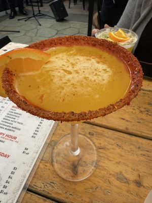 La Central Beer & Wine Garden by null
