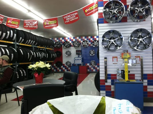 Les Schwab Tire Center