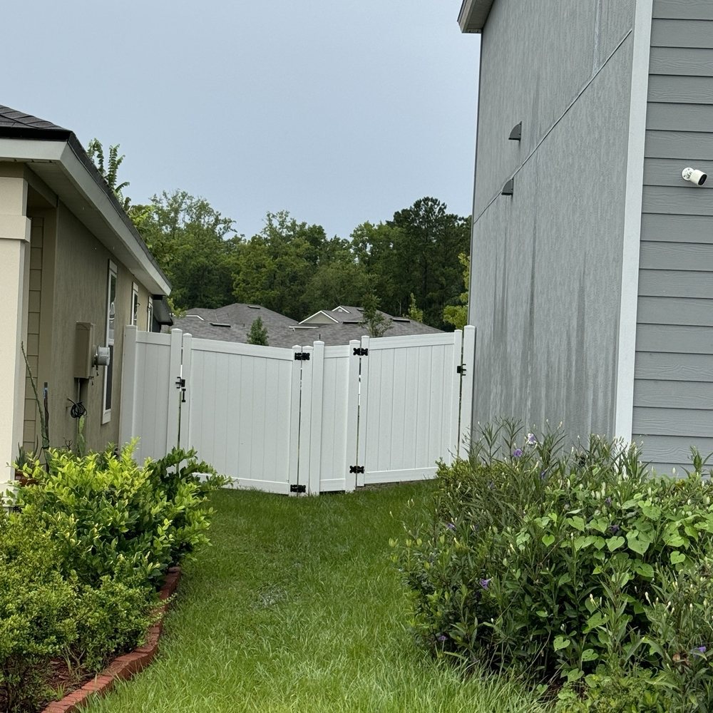 Active Fence Services - Gate - Fences & Gates Near Me - St. Johns, Florida Active Fence Services - Gate - Fences & Gates Near Me - St. Johns, Florida