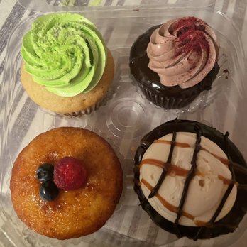 Molly's Cupcakes - From top left going clockwise: Key Lime *Seasonal, Chocolate Raspberry, Chocolate Sea Salt Caramel, Creme Brulee - Cupcakes Near Me - Chicago, Illinois