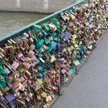 Pont de l'Archevêché - Landmarks & Historical Buildings Near Me - Paris, 75 Pont de l'Archevêché - Landmarks & Historical Buildings Near Me - Paris, 75