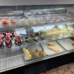 Cielo Mar Bakery - Pastries