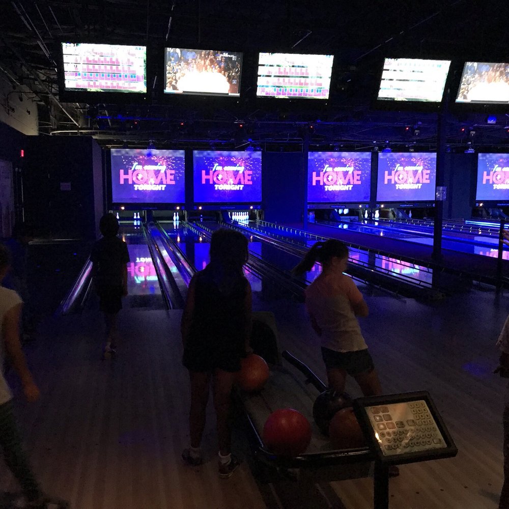 Viejas Bowl - Bowling Near Me - Alpine, California