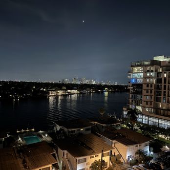Escape Rooftop Bar - Views - Bars Near Me - Fort Lauderdale, Florida