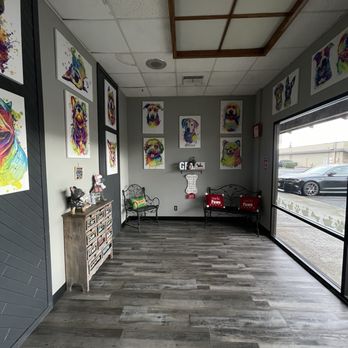 The Groom Room - Lobby - Pet Groomers Near Me - Modesto, California The Groom Room - Lobby - Pet Groomers Near Me - Modesto, California