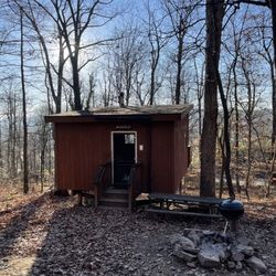 Maple Tree Campground - Magnolia cabin