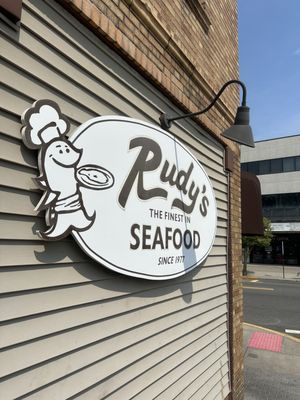 Rudy's by null