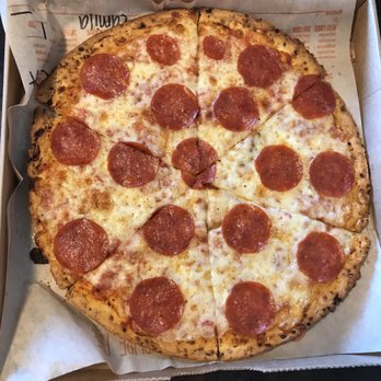Blaze Pizza - Gluten- free Cauliflower crust - Salad Near Me - Pasadena, California Blaze Pizza - Gluten- free Cauliflower crust - Salad Near Me - Pasadena, California