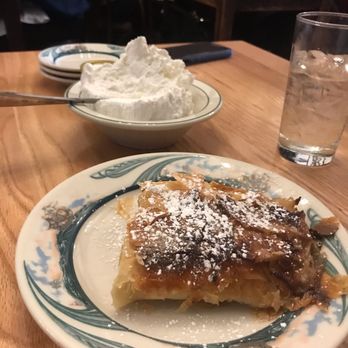 Peter Luger - Apple strudel - Steakhouses Near Me - Brooklyn, New York Peter Luger - Apple strudel - Steakhouses Near Me - Brooklyn, New York