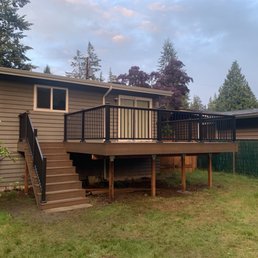 The new deck, constructed by Topaz. The new deck, constructed by Topaz.