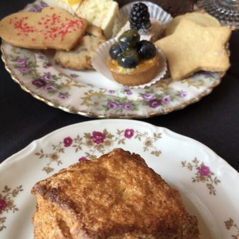 Teaberry's Tea Room - Scone and dessert plate - Tea Rooms Near Me - Flemington, New Jersey