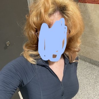 Sandy Beachy Hair Co - First round of bleach! Yikessss - Hair Stylists Near Me - Jacksonville, Florida Sandy Beachy Hair Co - First round of bleach! Yikessss - Hair Stylists Near Me - Jacksonville, Florida