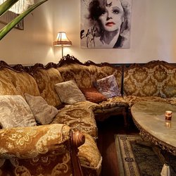 Bar Petite