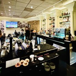 Luciano's Ristorante Italiano - Inside