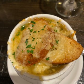 Auberge - French onion soup - Breakfast & Brunch Near Me - Zionsville, Indiana