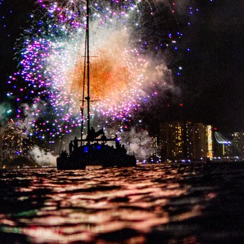 Waikiki Catamaran Charters - Come join us for fireworks every Friday night off Waikiki - Boat Charters Near Me - Honolulu, Hawaii Waikiki Catamaran Charters - Come join us for fireworks every Friday night off Waikiki - Boat Charters Near Me - Honolulu, Hawaii
