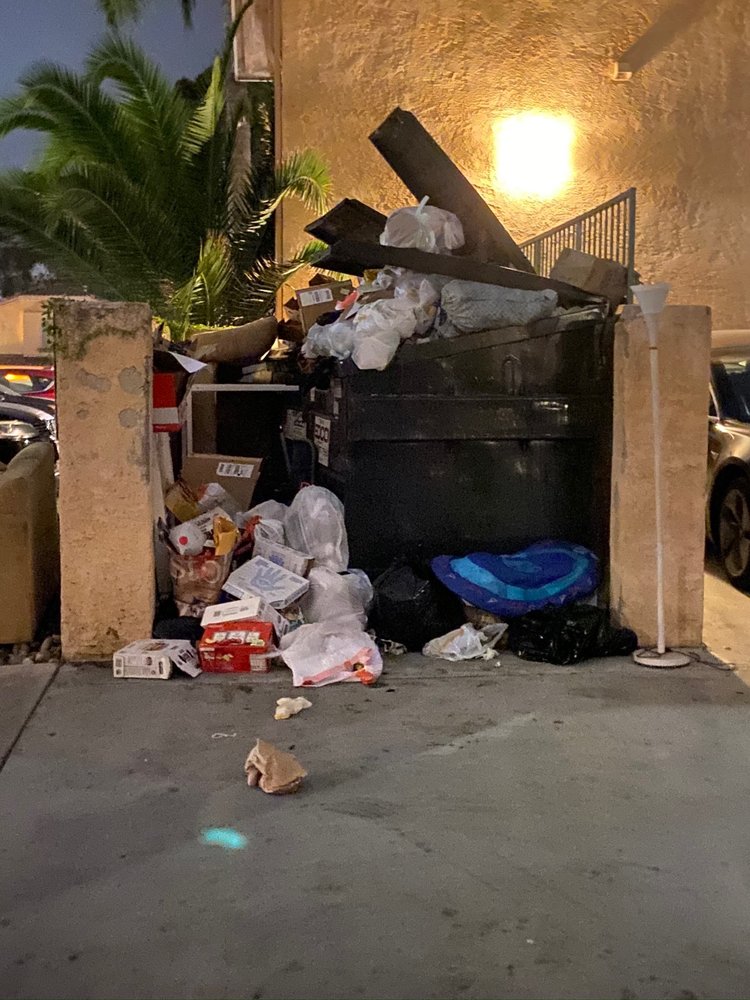 PACIFIC GARDENS APARTMENTS Updated September 2024 31 Reviews 8148